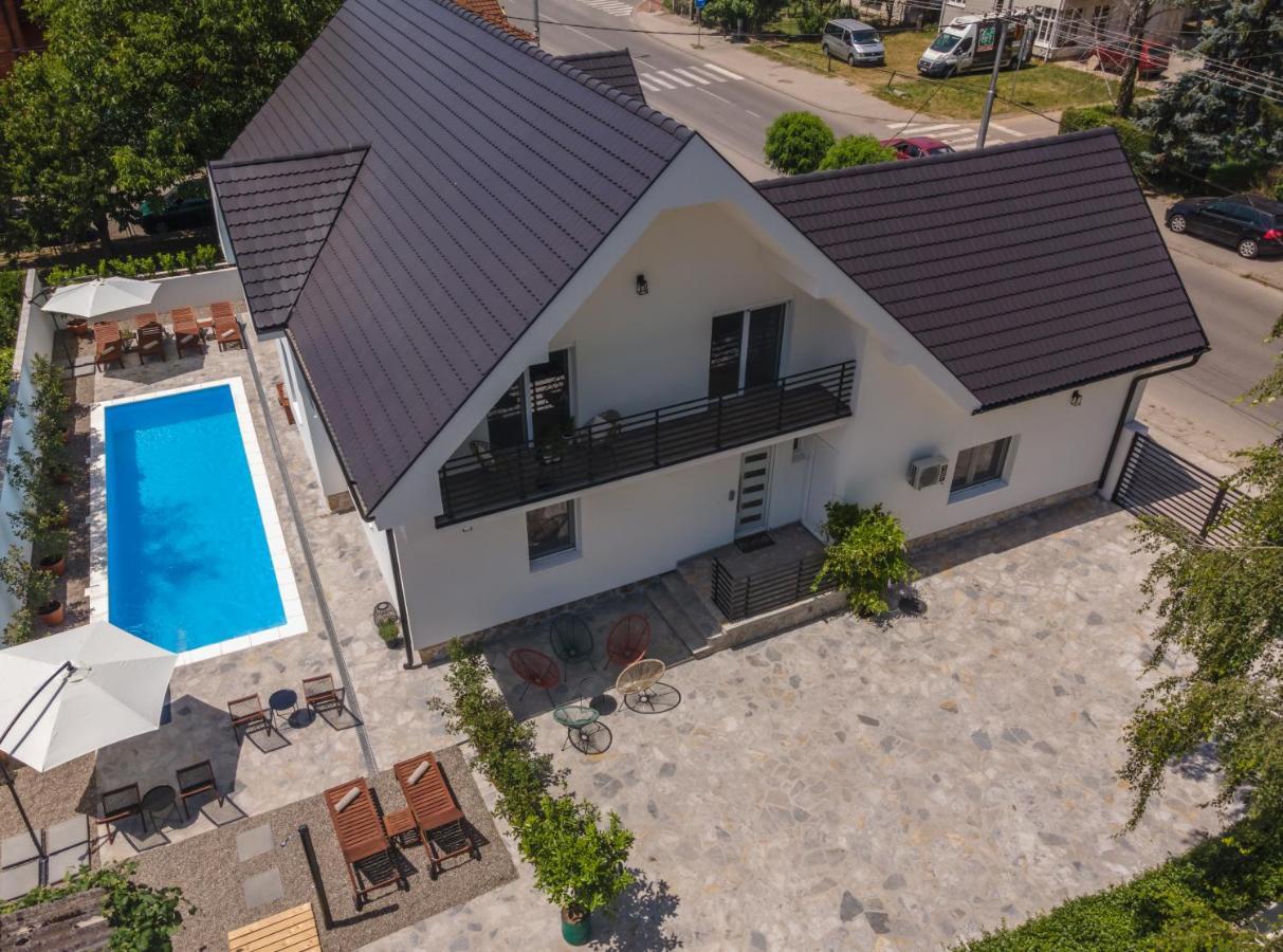Vila Pobeda Banja Koviljača 外观 照片
